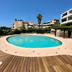 Superbe Avec Grande Terrasse * Carqueiranne